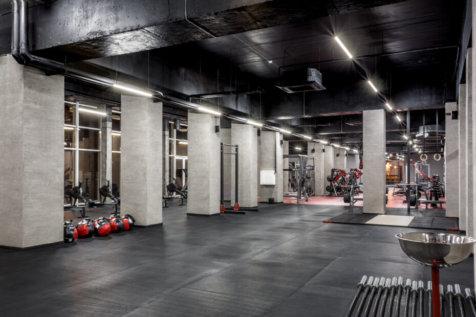 Photo d'une salle de sport pour illustrer l'aménagement de celle-ci